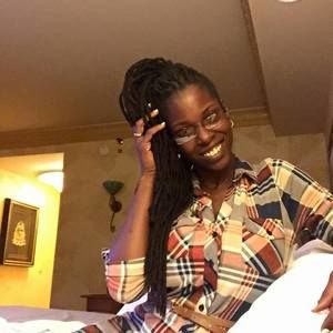 Meet your Posher, Ebony